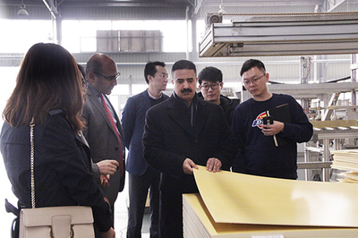 沙特阿拉伯王国阿吉兰集团董事长一行到访肯帝亚集团，深化地板领域合作洽谈